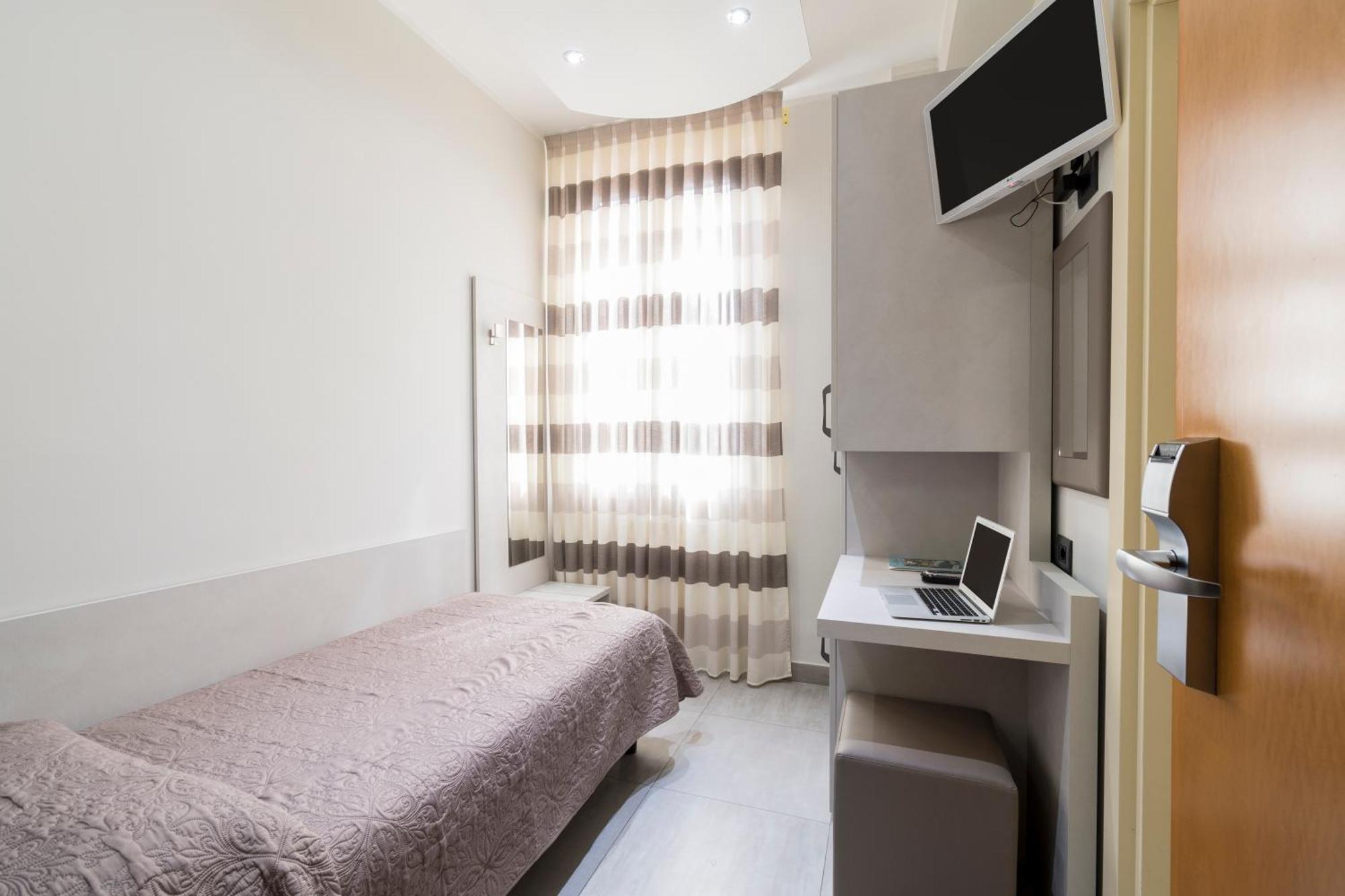 Hotel Roma Marina di Massa Kültér fotó