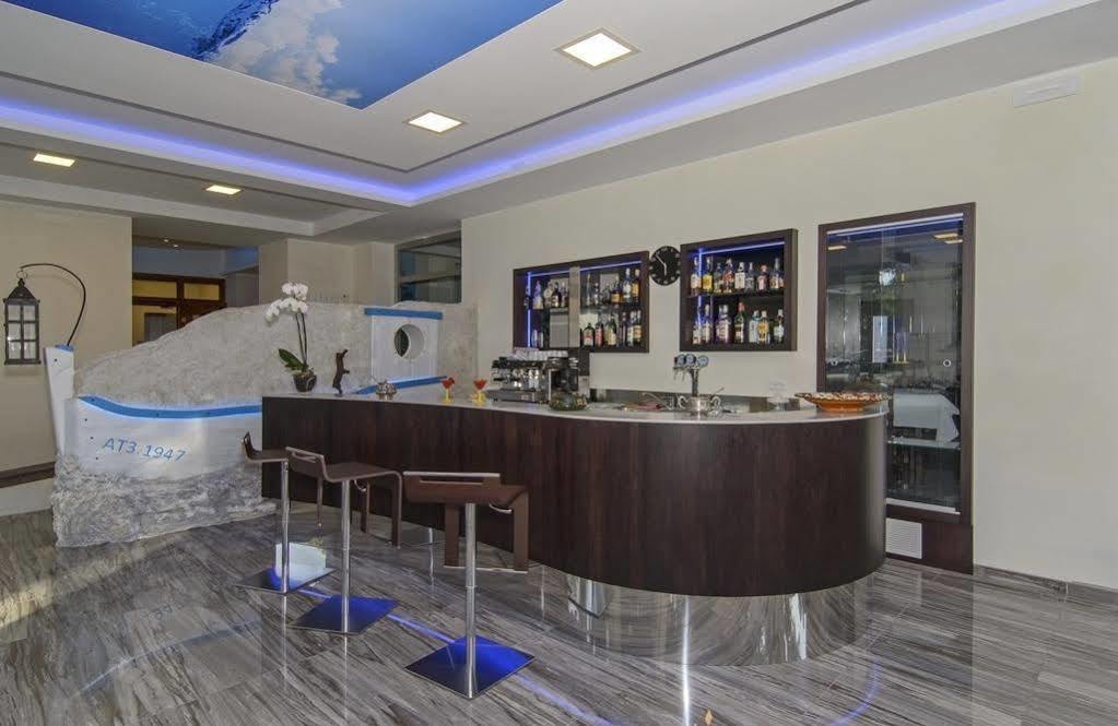 Hotel Roma Marina di Massa Kültér fotó