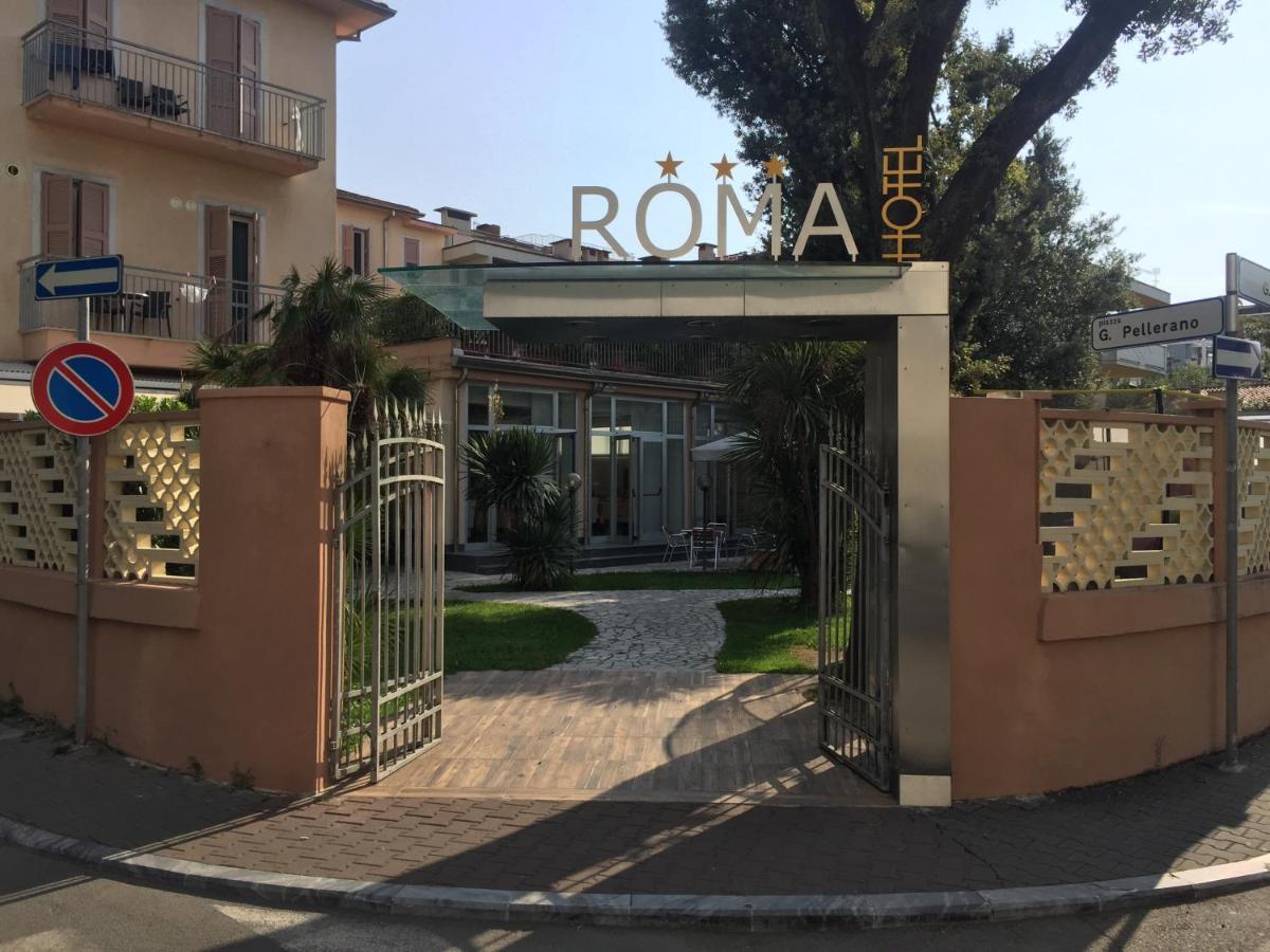 Hotel Roma Marina di Massa Kültér fotó